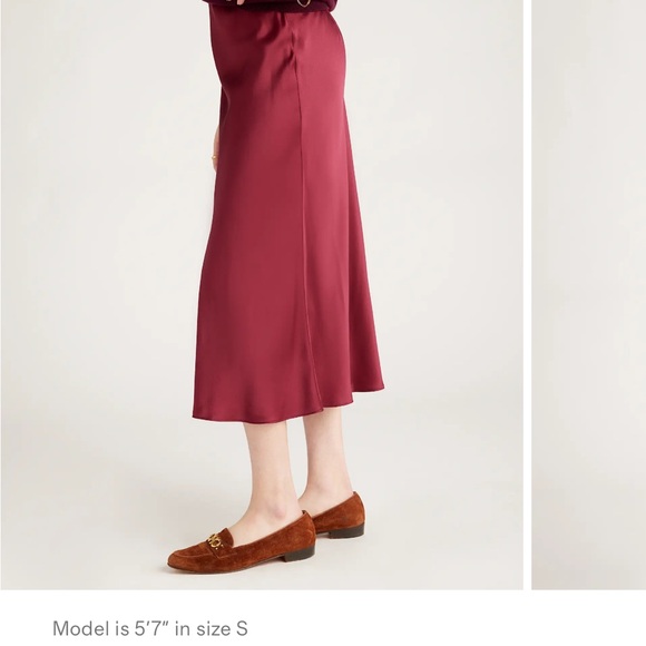 Quince Burgundy Maxi Skirt - Picture 5 of 6